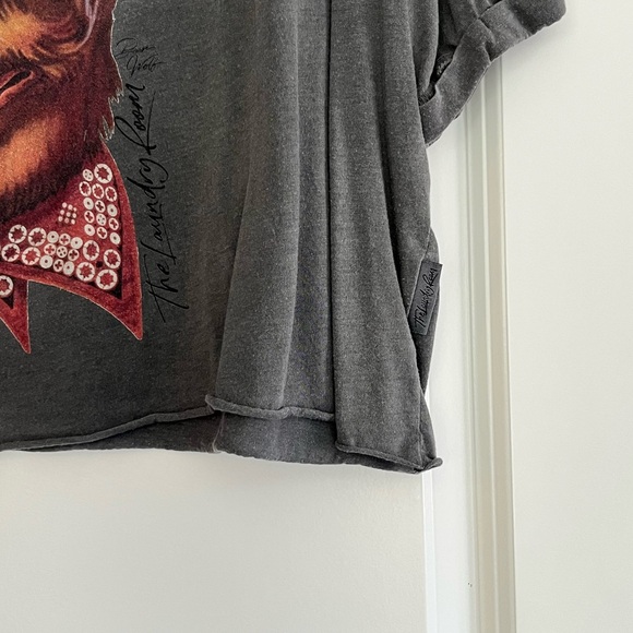 The Laundry Room Beer Wolf Cropped Shirt - Picture 4 of 5